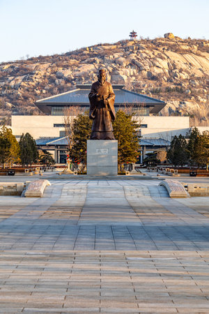 The monument to Admiral Yi Sunの写真素材