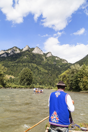 SZCZAWNICA, POLAND - AUGUST 14, 2016 : Dunajec River Gorge .View from boat rafting. 18-kilometer  route runs through the Pieniny Mountains to Szczawnica, National Park,  by river on the border between Poland and Slovakia.のeditorial素材