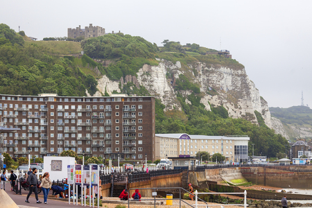 DOVER, UNITED KINGDOM - JUNE 24, 2017: View on White Cliffs of Dover and medieval Dover Castleのeditorial素材