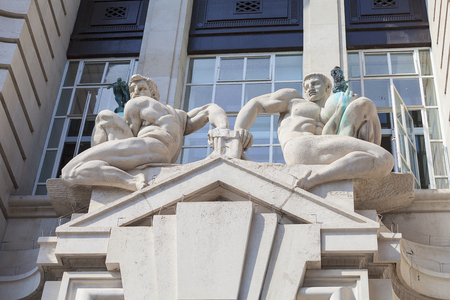 London County Hall, baroque revival architecture, near Westminster Bridge, sculpture on facade, London, United Kingdomの写真素材
