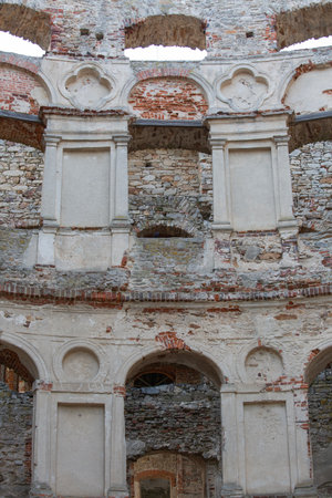 Ujazd, Poland - July 10, 2020 : Ruins of 17th century italian style Krzyztopor castle, details of remains of decorated walls. It was built by Polish nobleman and Voivode of Sandomierzのeditorial素材