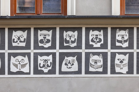 Lublin, Poland - May 23, 2022: Cat Tenement House, Old Town gem with sgraffito cat-themed facade art, honoring local artist Andrzej Kotのeditorial素材