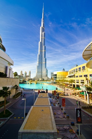 DUBAI, UAE - JANUARY 4: Burj Khalifa, world's tallest tower, Downtown Burj Dubai January 4, 2012 in Dubai, United Arab Emirates.のeditorial素材