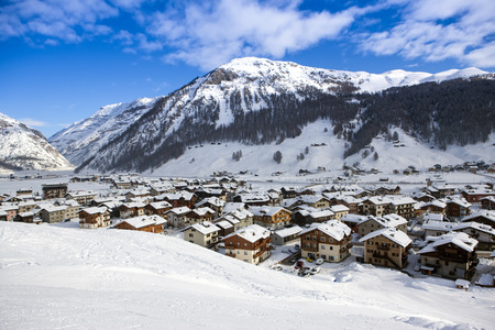 LIVIGNO ITALY CIRCA JANUARY 2009: View to center of city Livigno Lombardi Italy circa 2009のeditorial素材