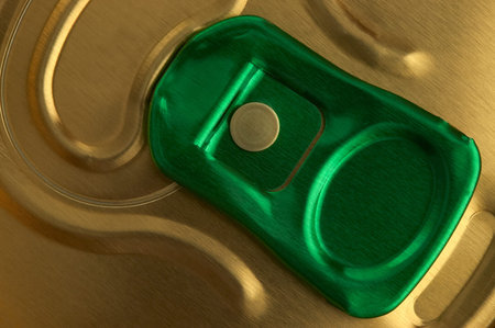 details on the can cap green in color gold
