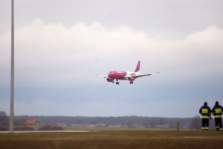 Airport Lublin in Swidnik, Poland - January 5, 2013 - WizzAir Linesのeditorial素材
