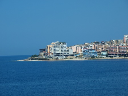 The panoramic view of the city of Saranda, Albaniaのeditorial素材