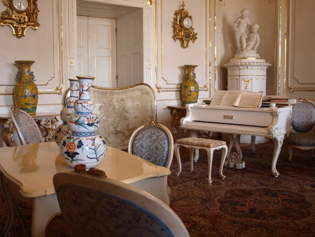 Room in the Archbishops Chateau, Kromerizのeditorial素材
