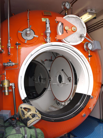 A hyperbaric chamber at the Radom Air Show, 22 August 2015