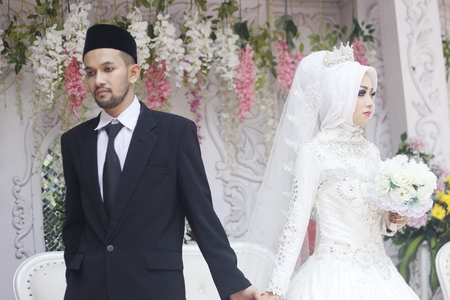 Just married Islamic couple portraitの写真素材