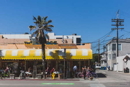 March 16, 2016 - Los Angeles, USA: View of streets and shops of Venice, Los Angelesのeditorial素材