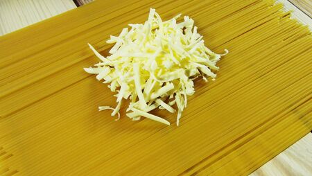 Prepare a delicious macaroni and cheese.