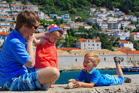 father and kids on vacation in Europe, Croatiaの写真素材