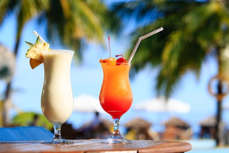 Two cocktails on luxury tropical beach resortの写真素材