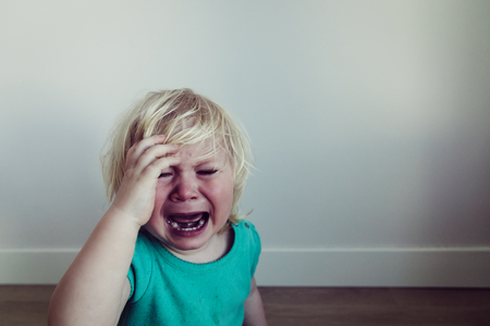 crying child, pain, stress, sadness, despairの写真素材