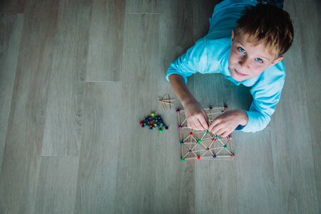 child making geometric shapes, engineering and STEMの写真素材