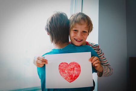 son diving heart picture to dad, father day celebration at home