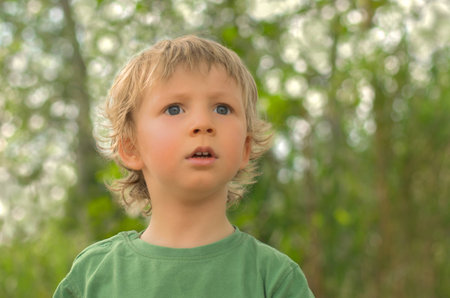 boy looking forwardの写真素材