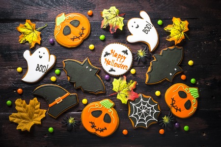 Halloween Gingerbread Cookies - pumpkin, ghosts, bat,  on wodenの写真素材