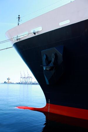 nose of vessel の写真素材