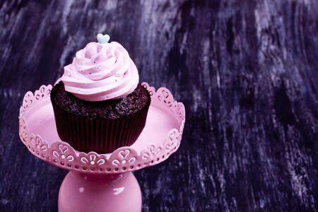 Pink chocolate cupcakeの写真素材