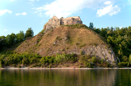 Ruins of medieval castle in Czorsztyn, Poland built in 14th century のeditorial素材