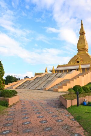 Golden pagoda mahamongkol bua in roiet Province Thailandの写真素材