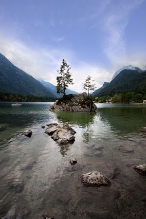 Views of the Hintersee in the bavarian alps near berchtesgadenの写真素材