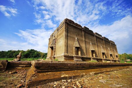 Ancient Temple, Kanchanaburi, Thailandの写真素材