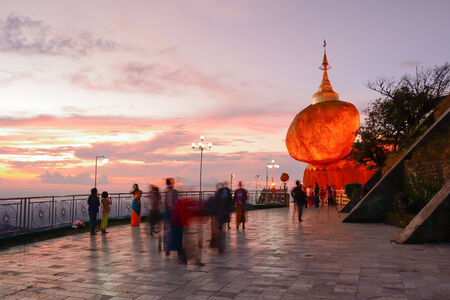 Kyaiktiyo pagoda, Golden rock, Myanmarのeditorial素材