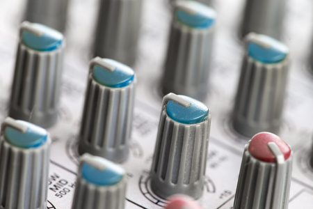 Audio mixer