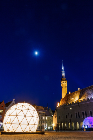 night view of the street, Tallinn Estoniaの写真素材