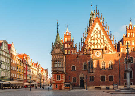 morning view of the sights of the city of wroclaw in poland in springの写真素材