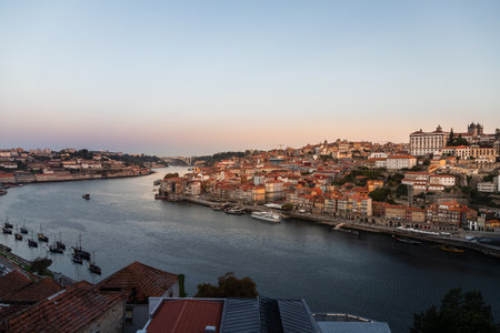 View of the Douro river and the city of Porto at dawn in autumn in Portugalの写真素材