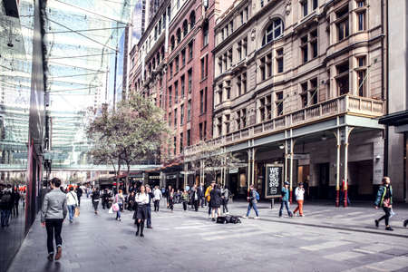 Sydney, NSW,  Australia - 05.04.2020: a busy street in the center of the city, people shopping, rushing to workのeditorial素材
