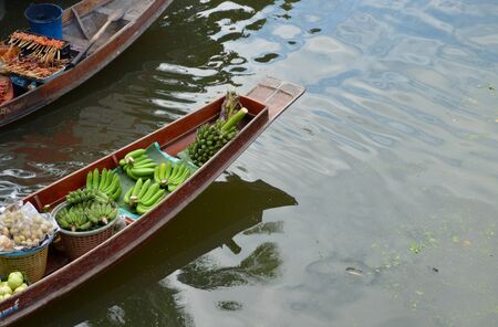 bananas on rowboatの写真素材