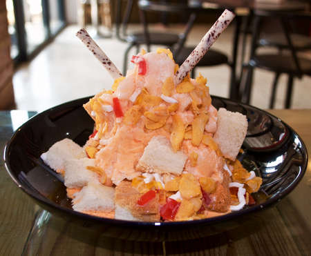 Sweet ice dessert,Thai tea with Bread, Thai called : Pang Yenの写真素材