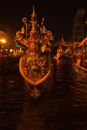 BANGKOK,THAILAND-NOVEMBER,9:The Royal Barge Procession along Bangkok's Chao Phraya River to Present the Royal Kathin Ceremony at Wat Arun Ratchavararam, November 9,2012 in Bangkok,Thailand. のeditorial素材