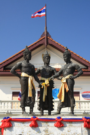 Three Kings Monument in the center of Chiang Mai, Thailand. The sculpture of the three kings is a symbol of Chiang Maiの写真素材