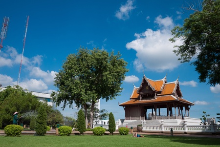 The Mansion is in the Santi Chai Prakan Park  twas built to celebrate on the occasion  of H M  King Rama IX s sixth cycle birthday  All Structure s components of the pavilion are wooden works のeditorial素材