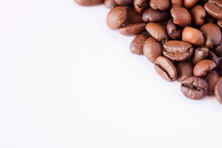 Coffee beans isolated with white backgroundの写真素材