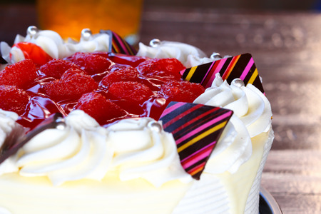 Strawberry cake.