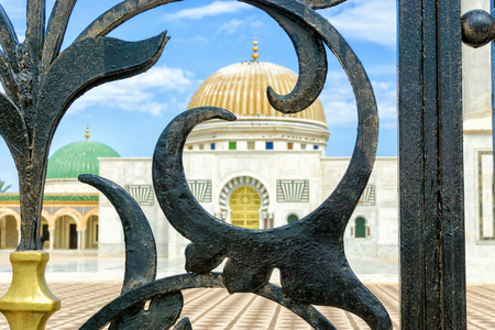 View from the fence of the Habib Bourguiba Mausoleum in Monastir, Tunisiaのeditorial素材