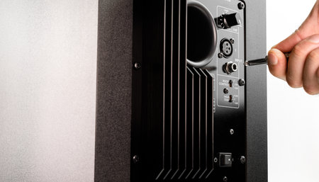 Connecting the amplifier and audio cable to the Jackの写真素材