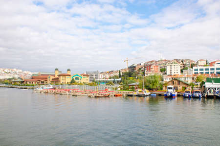 Waterfront with boats and beautiful landscape overlooking the cityのeditorial素材