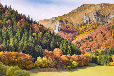 Autumn Mountain Landscape with Colorful Foliage and Rock Formationsの写真素材