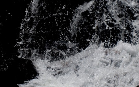 boiling waterの写真素材