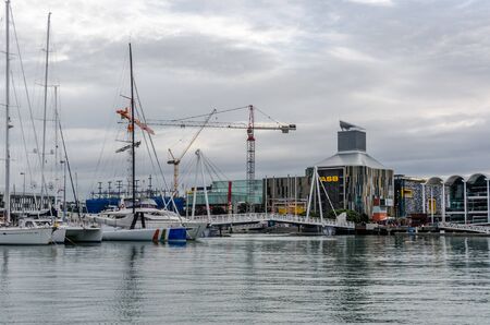 Auckland, New Zealand - May 23, 2017: Opening Bridge in Auckland, New Zealand. City life.のeditorial素材