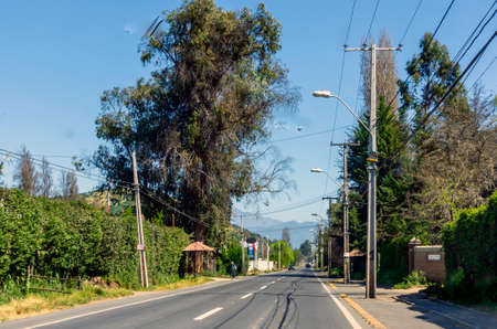 Calera de Tango, Chile - September 18, 2016: A quiet day on the road of Lonquen in Santiago, Chile.のeditorial素材
