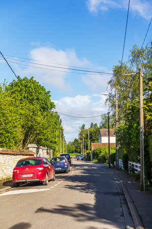 Moret sur Loing, France - May 7, 2024: Charming French Street in Moret-sur-Loingのeditorial素材